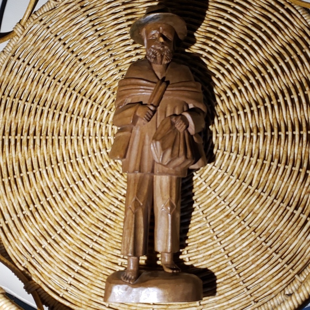 Hand carved wooden sculpture 12in